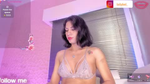 laiily bell online show from 28, 4, 2026