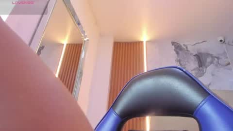   online show from 1, 7, 2026