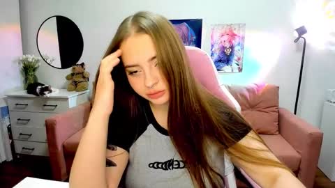 Kira online show from 8, 9, 2025