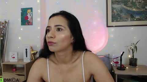 Snapshot of lairen_baby chatting on 8, 10, 2025 lairen baby online show from 8, 10, 2025