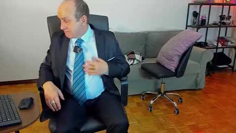 lajose52 online show from 8, 11, 2025