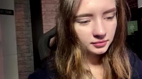 Luna online show from 27, 10, 2025