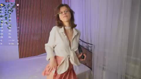 Julia online show from 16, 7, 2026