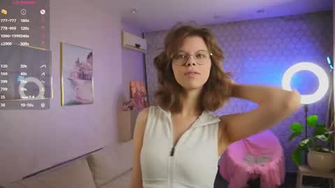 Julia online show from 17, 7, 2026