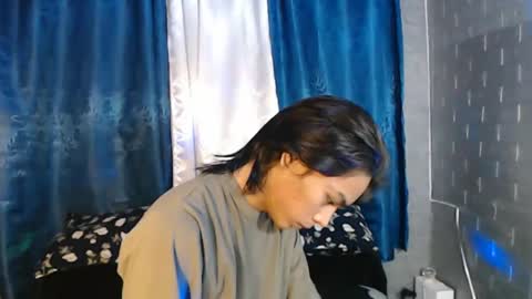 Snapshot of lalakinghugecock_2 chatting on 17, 12, 2024 lalakinghugecock_2 online show from 17, 12, 2024