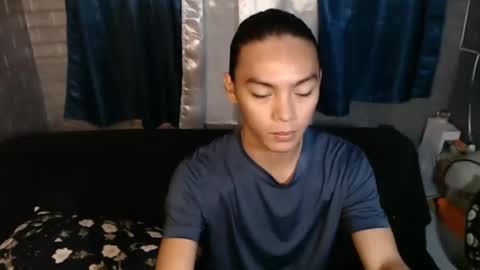 Snapshot of lalakinghugecock_2 chatting on 6, 1, 2025 lalakinghugecock_2 online show from 6, 1, 2025