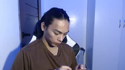 Snapshot of lalakinghugecock_2 chatting on 19, 9, 2025 lalakinghugecock_2 online show from 19, 9, 2025