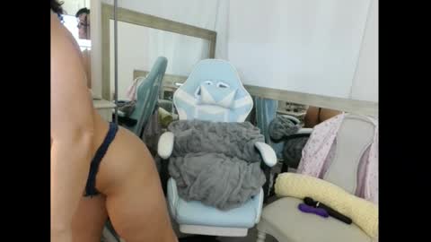 Nikki LaMarr online show from 15, 3, 2026