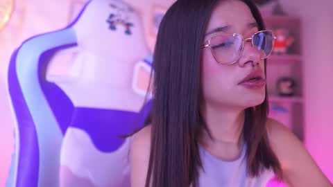 Lana online show from 9, 3, 2026