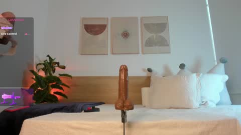 Snapshot of lana_kane_ chatting on 10, 12, 2024 lana_kane_ online show from 10, 12, 2024