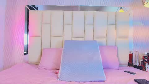 Vanessa  online show from 25, 6, 2026