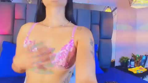 Vanessa  online show from 25, 7, 2026