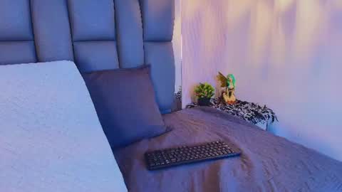 Vanessa  online show from 31, 7, 2026