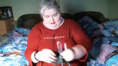 lanacat555 online show from 20, 1, 2025