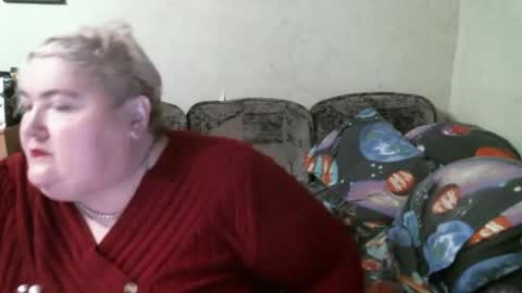 lanacat555 online show from 28, 1, 2025