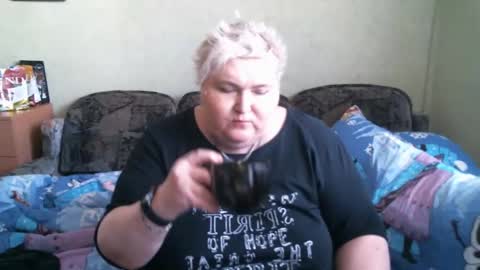 lanacat555 online show from 10, 2, 2025