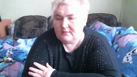 lanacat555 online show from 17, 2, 2025