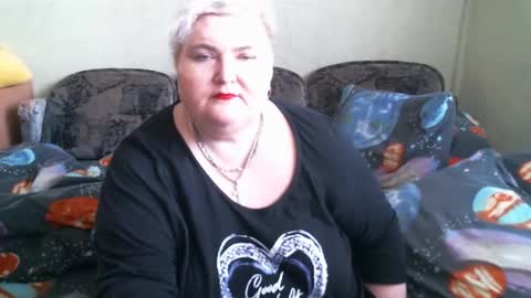 lanacat555 online show from 26, 2, 2025