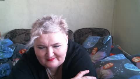 lanacat555 online show from 28, 2, 2025