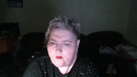 lanacat555 online show from 12, 11, 2025