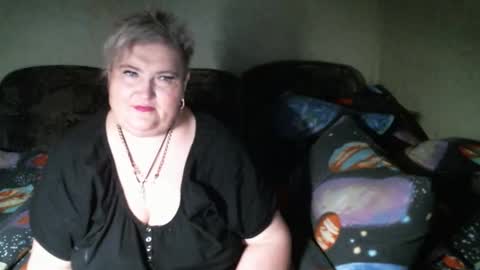 lanacat555 online show from 12, 4, 2026