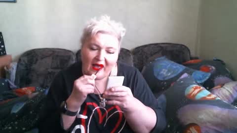 lanacat555 online show from 30, 4, 2026
