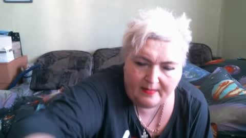 lanacat555 online show from 4, 5, 2026