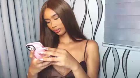 Lana online show from 24, 2, 2025