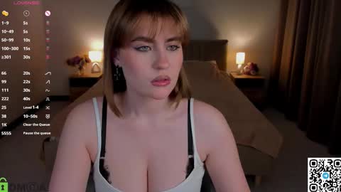 Snapshot of lanafrost chatting on 8, 3, 2026 LanaFrost online show from 8, 3, 2026