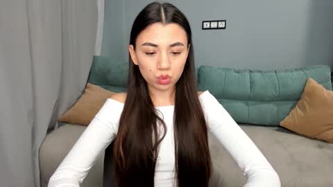 Snapshot of lanalandd chatting on 10, 11, 2025 Lana online show from 10, 11, 2025