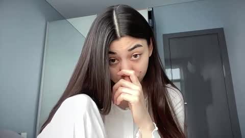 Snapshot of lanalandd chatting on 15, 11, 2025 Lana online show from 15, 11, 2025