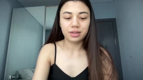 Snapshot of lanalandd chatting on 4, 12, 2025 Lana online show from 4, 12, 2025