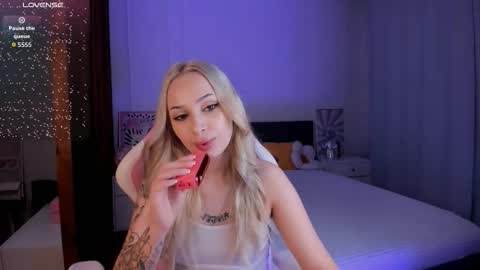 Lana online show from 6, 1, 2026