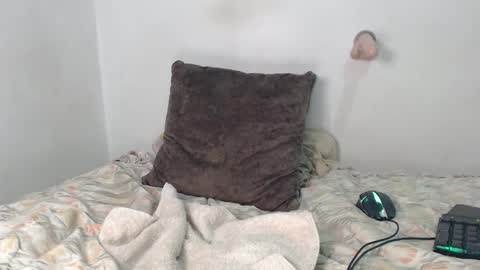 lanarave online show from 15, 1, 2025