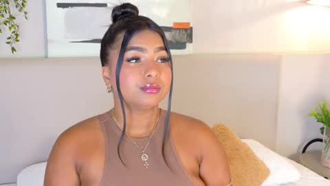 Snapshot of lanarozz chatting on 29, 10, 2025 Lana online show from 29, 10, 2025