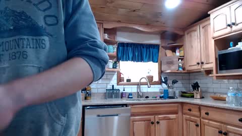 Snapshot of lancehardin chatting on 11, 3, 2025 Lance online show from 11, 3, 2025