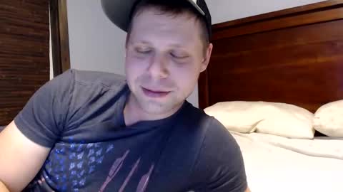 Snapshot of lancehardin chatting on 15, 12, 2025 Lance online show from 15, 12, 2025