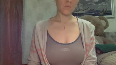 langoria online show from 17, 11, 2025