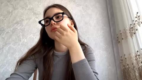 Snapshot of lanihadland chatting on 21, 3, 2026 Alice online show from 21, 3, 2026