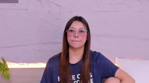 Lanna online show from 6, 2, 2026