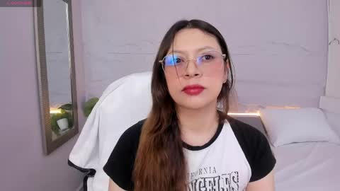 Lanna online show from 30, 4, 2026