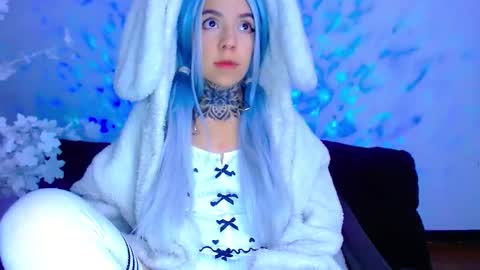 LANNIE   online show from 5, 10, 2025