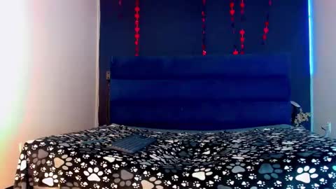 Lara Brunette  online show from 17, 2, 2025