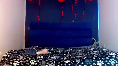 Lara Brunette  online show from 17, 2, 2025