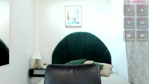      700  200   online show from 4, 2, 2026