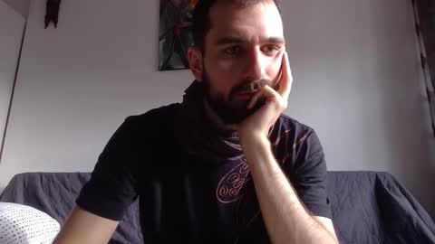 Snapshot of laraaan chatting on 5, 12, 2025 laraaan online show from 5, 12, 2025