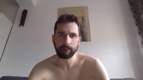 Snapshot of laraaan chatting on 19, 12, 2025 laraaan online show from 19, 12, 2025