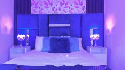 Lara online show from 30, 12, 2024