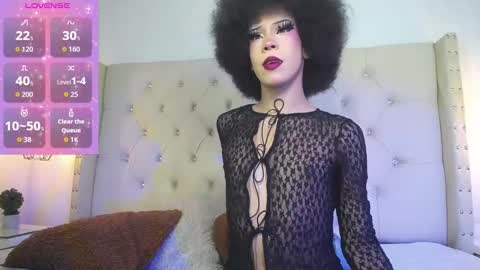 Snapshot of larademon chatting on 12, 9, 2025 lara online show from 12, 9, 2025