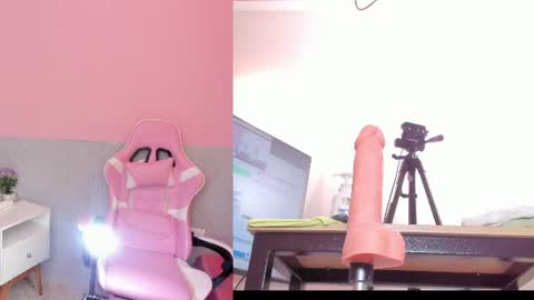 Snapshot of laraebony_ chatting on 1, 7, 2026 laraebony_ online show from 1, 7, 2026